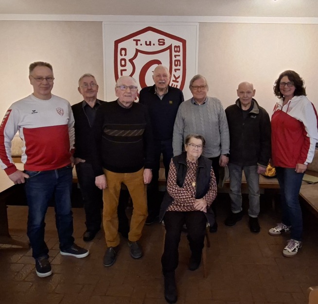 Treffen mit dem Ältestenrat